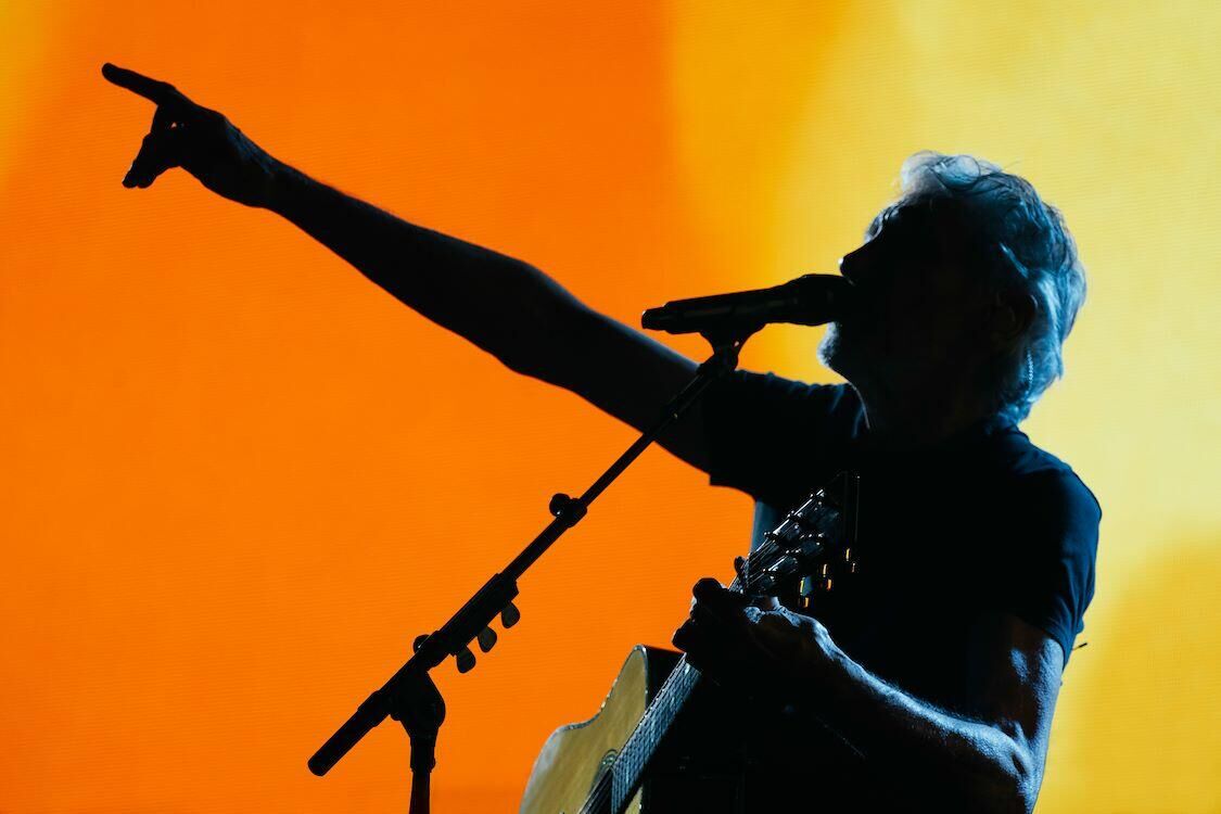 Roger Waters This Is Not A Drill: Live From Prague - The Movie