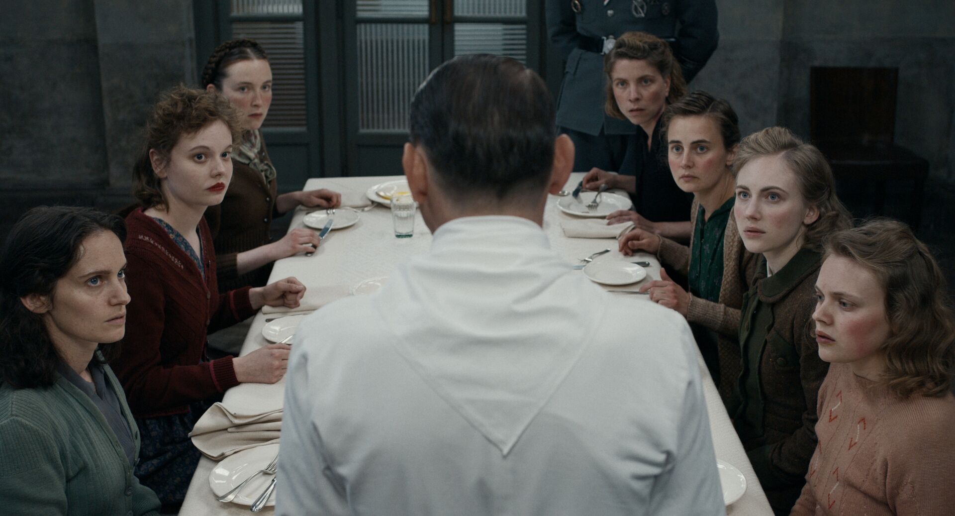 Van Boek naar Doek: The Tasters